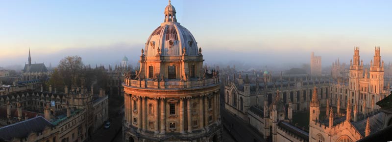 Radcliffe Camera and All Souls College © Tejvan Pettinger (bit.ly/2x5DmMb)