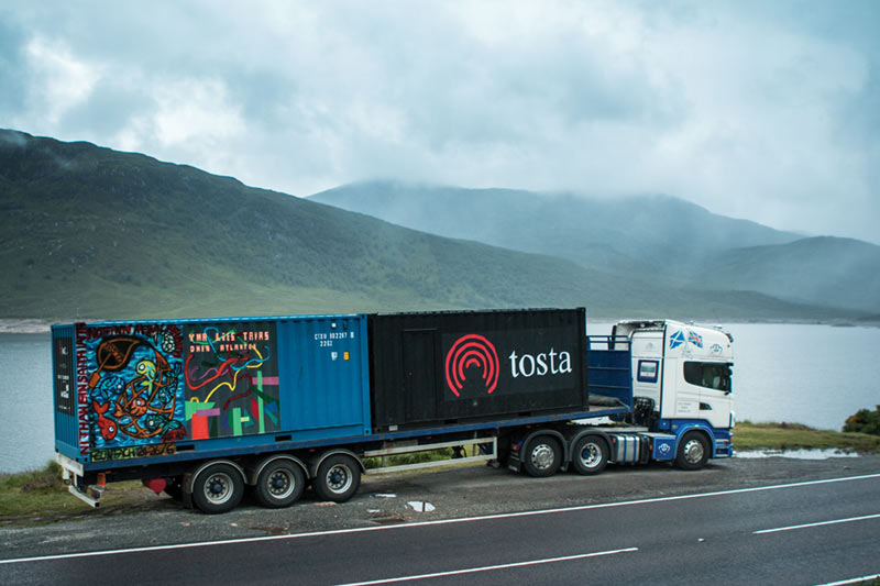Tosta on the road © Jorge Fernandez Mayoral